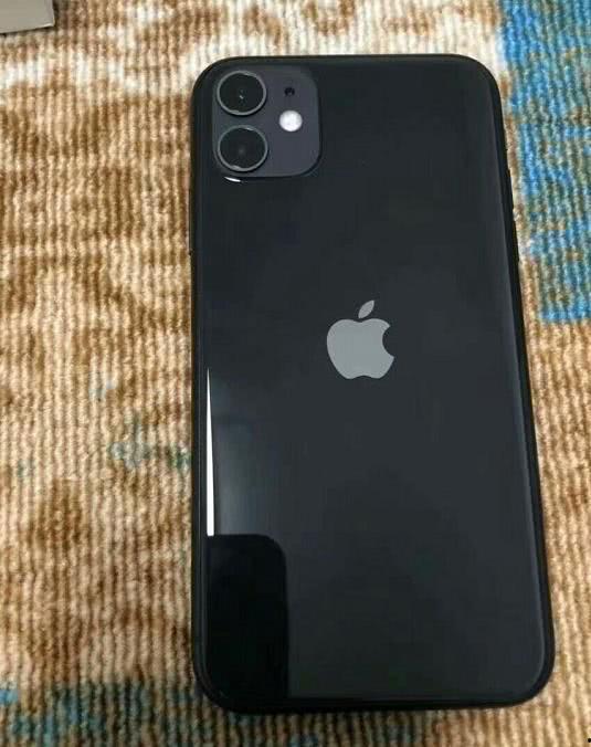 苹果14最新爆料小白,颠覆性设计,性能再升级,揭秘未来旗舰新篇章 第1张 苹果14最新爆料小白,颠覆性设计,性能再升级,揭秘未来旗舰新篇章 第1张